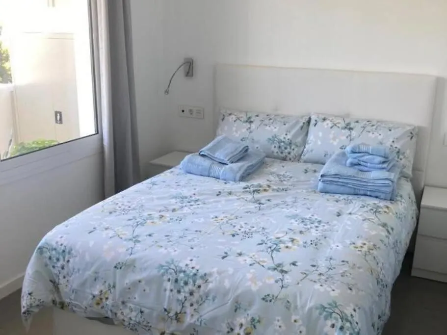 Modern 2 Bed Apartment With Sea Views, Bonanza Benalmádena